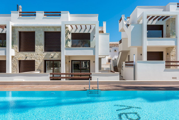 Image No.18-2 Bed Bungalow for sale