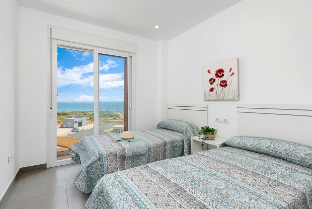 Image No.4-3 Bed Apartment for sale