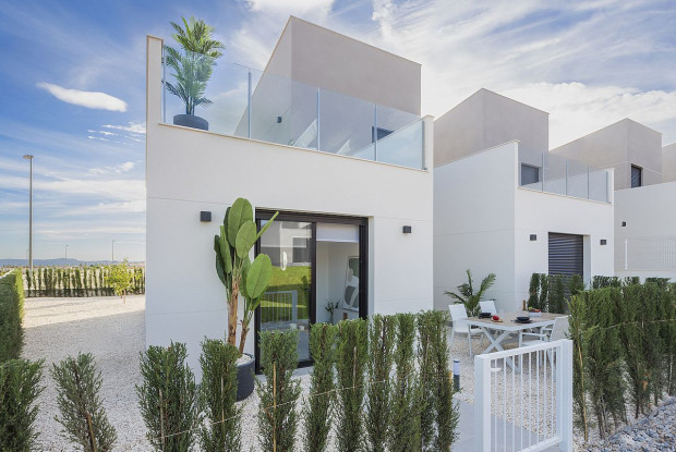 Image No.2-2 Bed Townhouse for sale