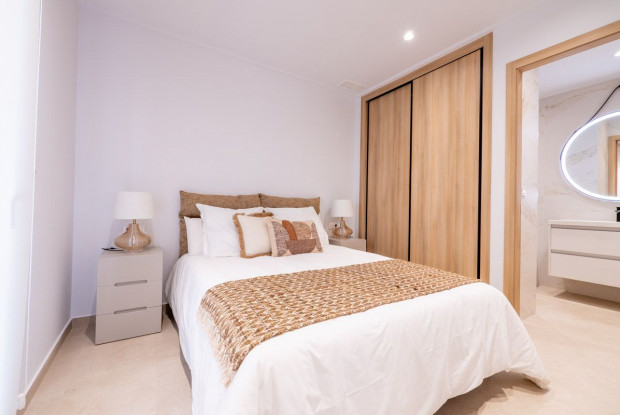 Image No.5-3 Bed Apartment for sale