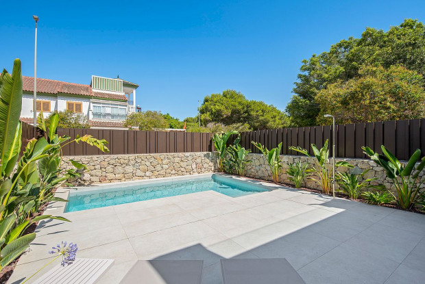 Image No.11-3 Bed Villa for sale