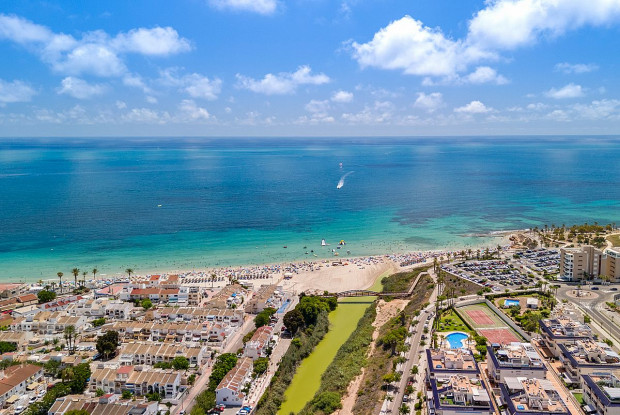 Image No.26-3 Bed Villa for sale