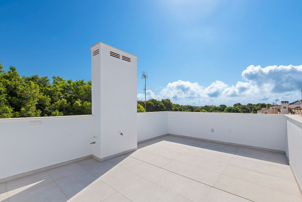 Image No.9-3 Bed Villa for sale