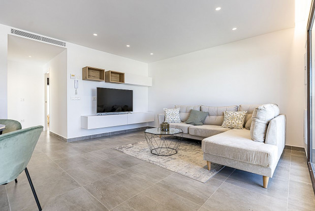 Image No.7-2 Bed Bungalow for sale