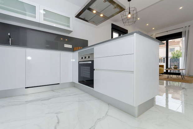 Image No.3-3 Bed Villa for sale