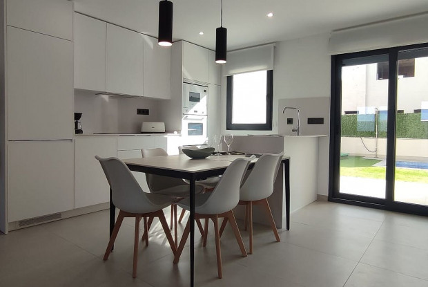 Image No.8-3 Bed Villa for sale