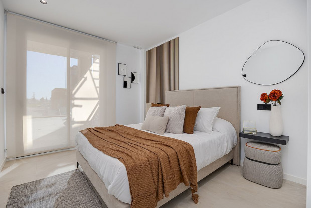 Image No.4-2 Bed Apartment for sale