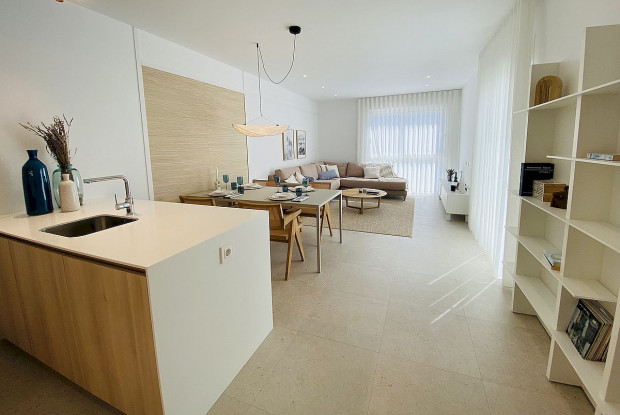 Image No.20-2 Bed Bungalow for sale