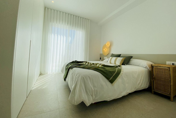 Image No.22-2 Bed Bungalow for sale