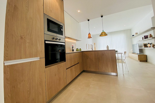 Image No.3-3 Bed Bungalow for sale