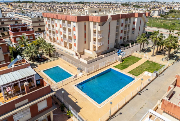 Image No.10-Appartement de 2 chambres à vendre à Orihuela Costa