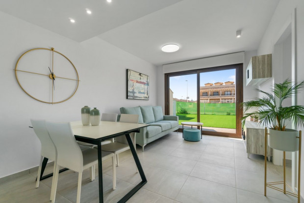 Image No.7-2 Bed Bungalow for sale