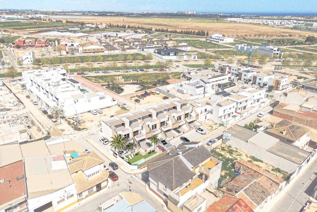 Image No.14-3 Bed Bungalow for sale