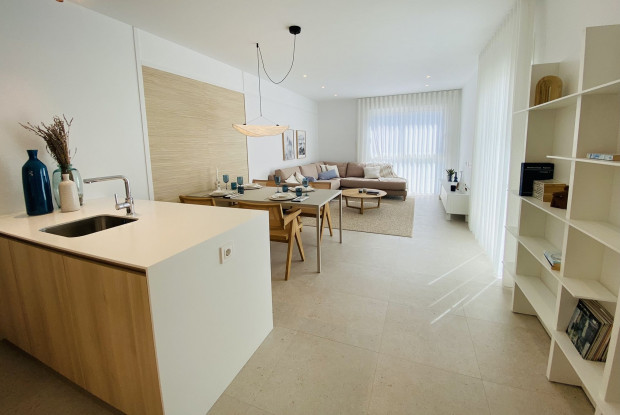 Image No.6-2 Bed Bungalow for sale