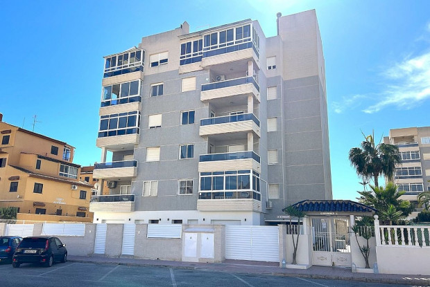 Image No.1-3 Bed Apartment for sale