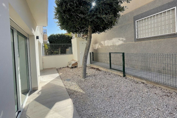 Image No.9-Appartement de 3 chambres à vendre à Torrevieja