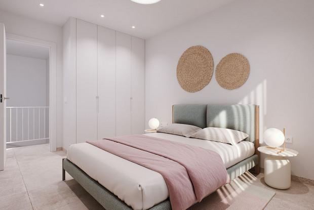 Image No.5-3 Bed Townhouse for sale