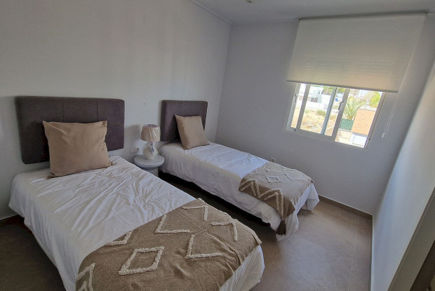 Image No.4-Chalet de 4 chambres à vendre à Bigastro