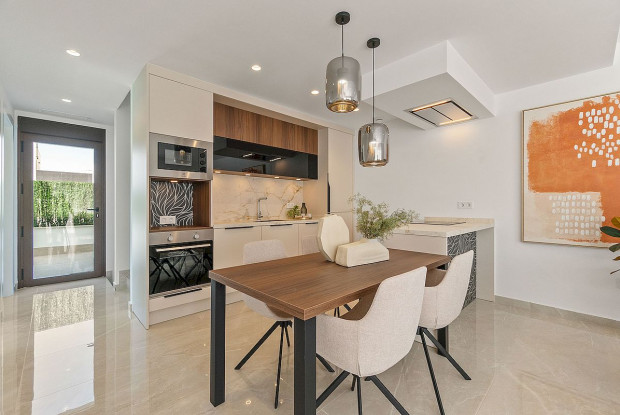 Image No.3-3 Bed Chalet for sale