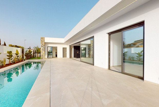 Image No.23-3 Bed Villa for sale