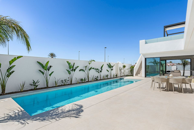 Image No.25-3 Bed Villa for sale