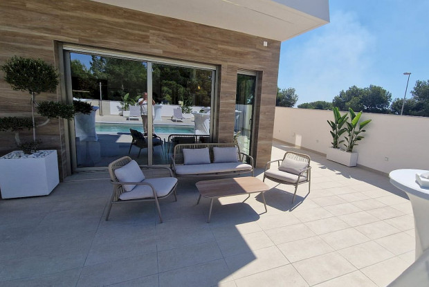 Image No.21-3 Bed Villa for sale