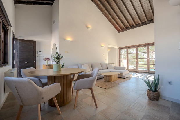 Image No.8-2 Bed Chalet for sale