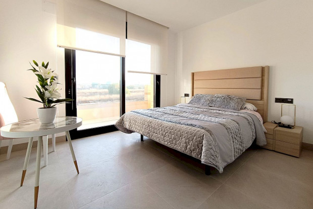 Image No.5-3 Bed Chalet for sale