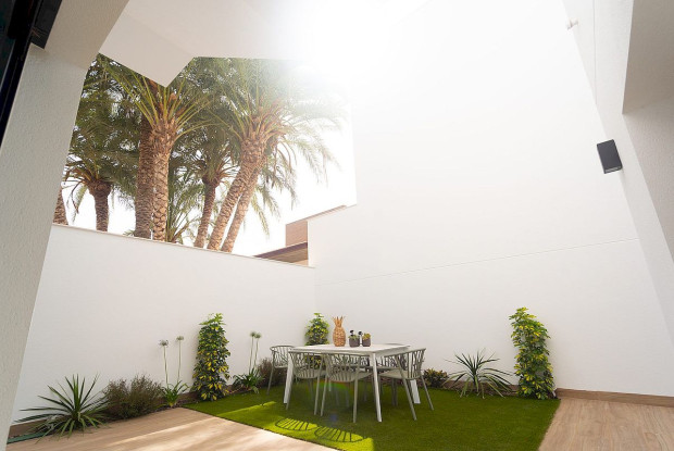 Image No.18-3 Bed Villa for sale