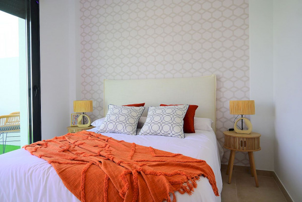 Image No.4-3 Bed Chalet for sale