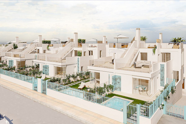 Image No.10-3 Bed Chalet for sale