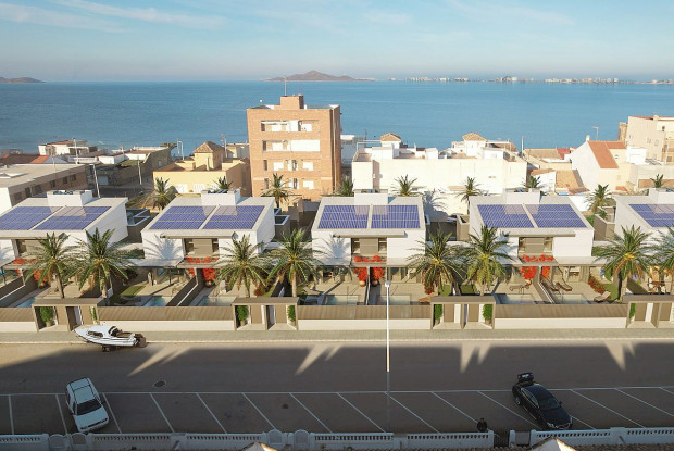 Image No.11-3 Bed Chalet for sale