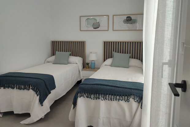 Image No.4-Chalet de 3 chambres à vendre à Alicante