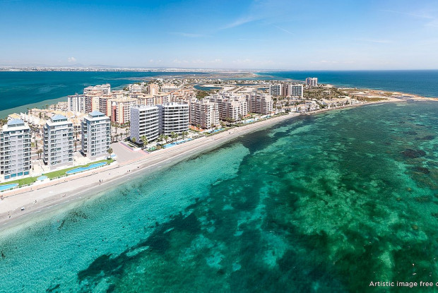 Image No.15-3 Bed Apartment for sale