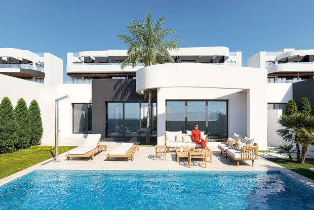 Image No.10-3 Bed Villa for sale
