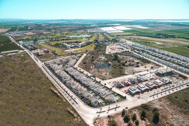 Image No.13-3 Bed Villa for sale