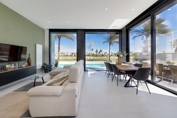 Image No.7-3 Bed Villa for sale