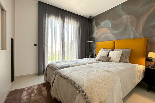 Image No.4-3 Bed Chalet for sale