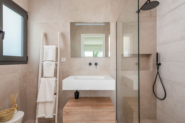 Image No.6-3 Bed Villa for sale