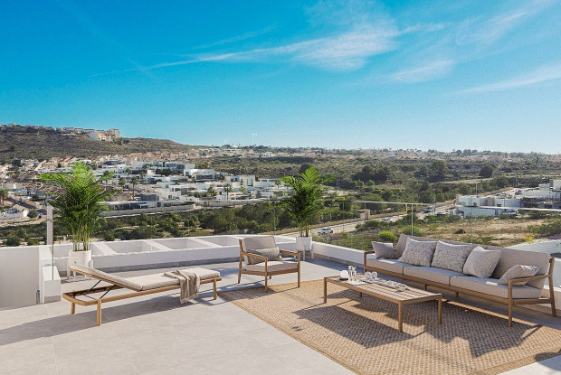 Image No.6-3 Bed Apartment for sale