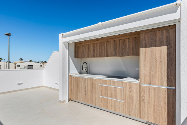 Image No.18-3 Bed Villa for sale