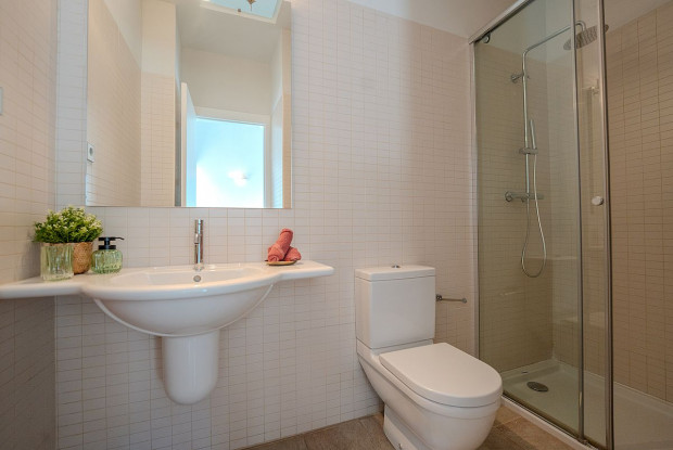 Image No.6-3 Bed Chalet for sale