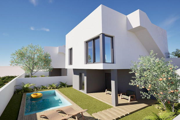 Image No.2-4 Bed Villa for sale