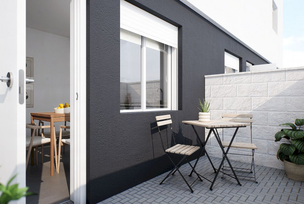 Image No.9-2 Bed Townhouse for sale