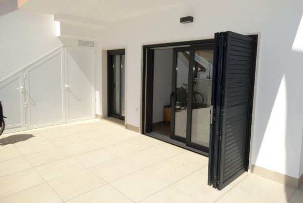 Image No.8-2 Bed Bungalow for sale