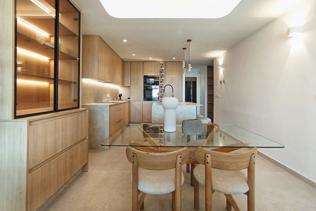 Image No.8-3 Bed Apartment for sale