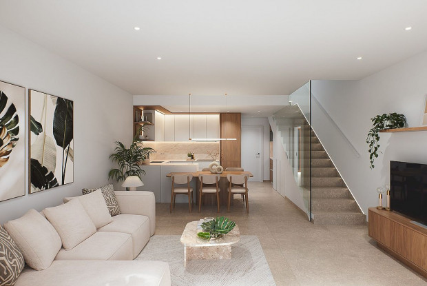 Image No.8-3 Bed Townhouse for sale