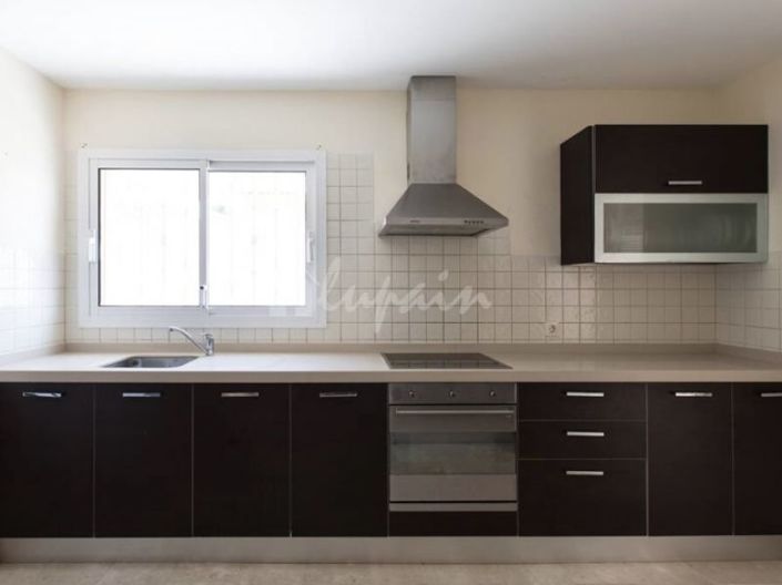 Image No.22-4 Bed Villa for sale