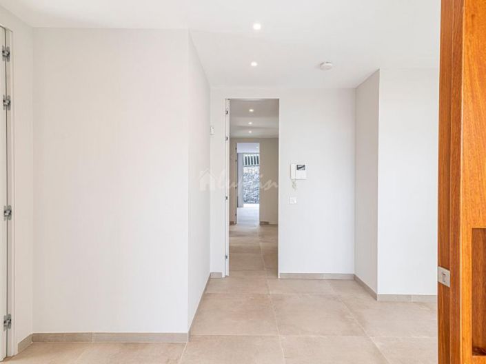 Image No.58-4 Bed Villa for sale