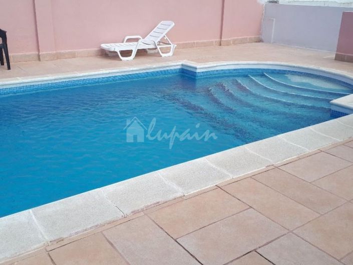 Image No.2-6 Bed Villa for sale